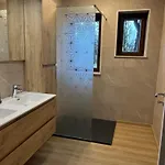De La Roseraie Aparthotel *