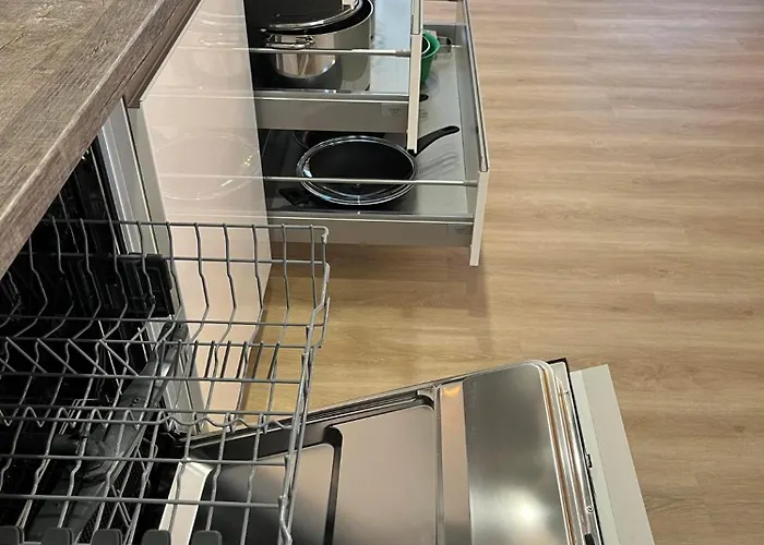 De La Roseraie * Florenville